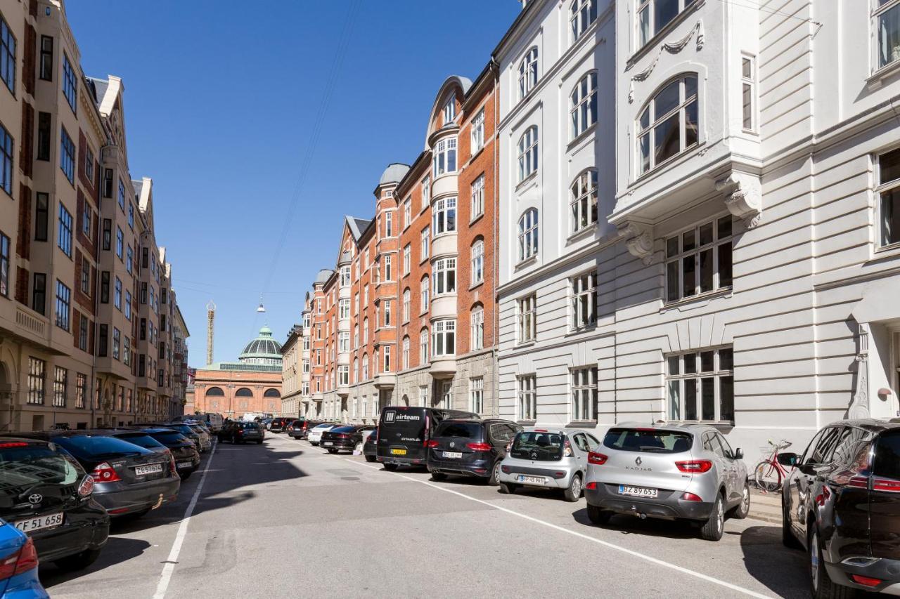 Lovely 3Br Manor Apartment 5 Min From Tivoli Gardens โคเปนเฮเกน ภายนอก รูปภาพ