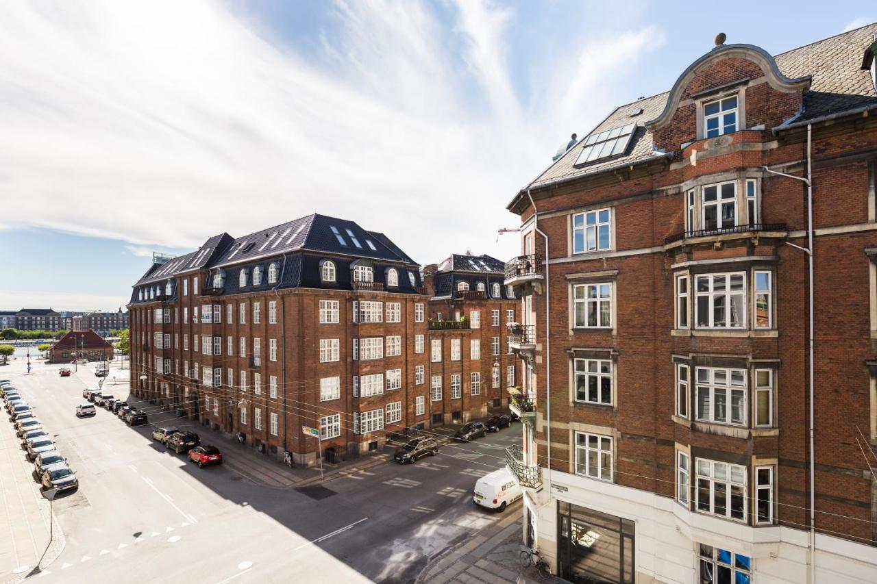 Lovely 3Br Manor Apartment 5 Min From Tivoli Gardens โคเปนเฮเกน ภายนอก รูปภาพ