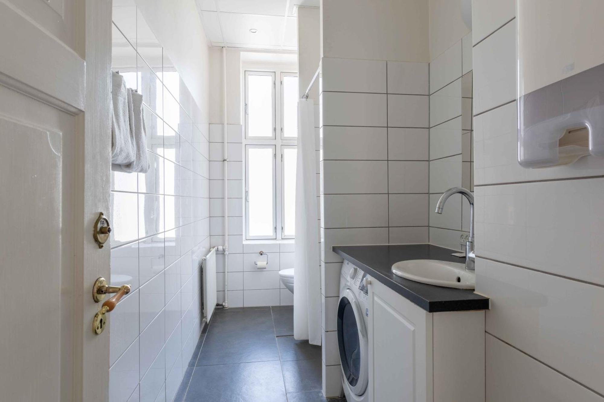 Lovely 3Br Manor Apartment 5 Min From Tivoli Gardens โคเปนเฮเกน ภายนอก รูปภาพ